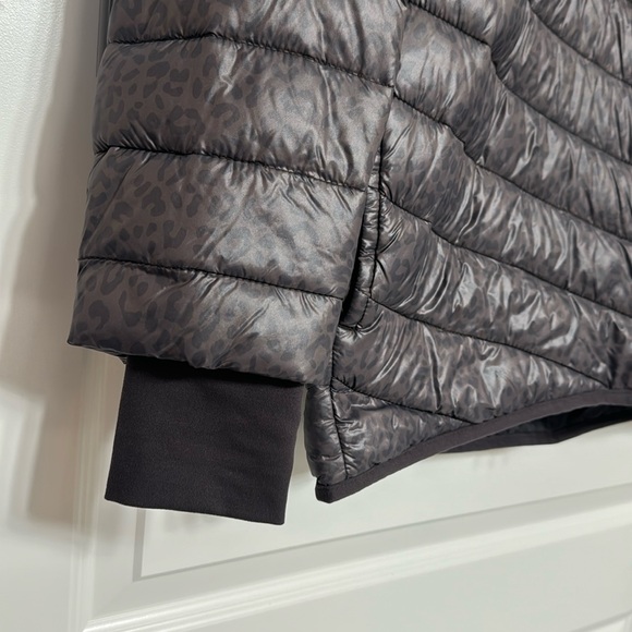 Aerie Offline Packable Puffer Jacket - Picture 2 of 8